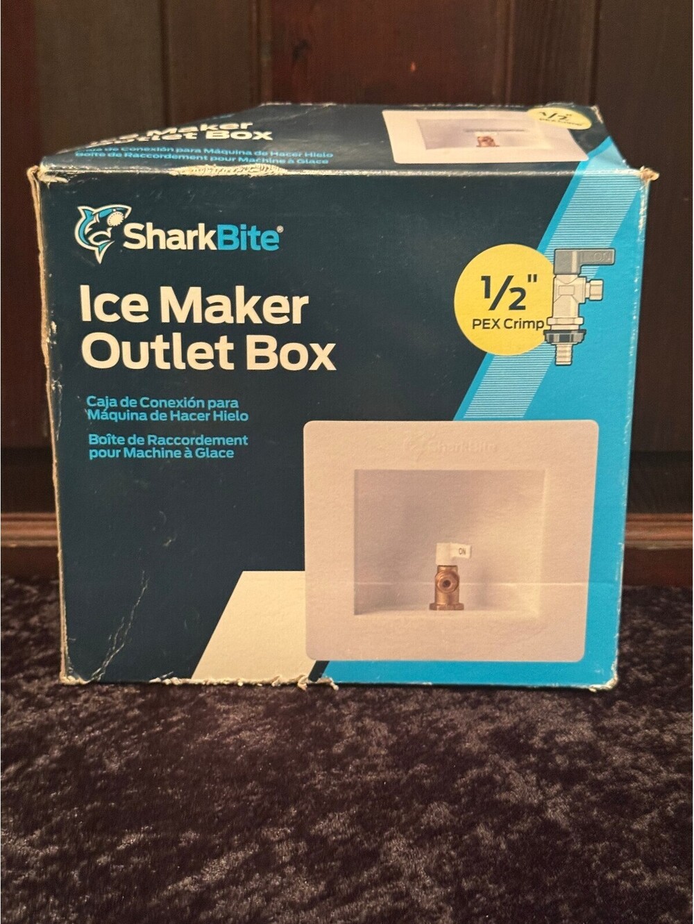 SharkBite Ice Maker Outlet Box 1/2" PEX Crimp